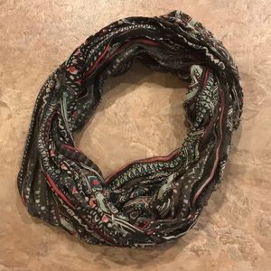 American Eagle patterned infinity scarf